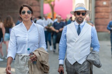 Florence, İtalya-Haziran 15: Pitti Immagine Uomo, Floransa, İtalya, 15 Haziran 2017, moda insanlara