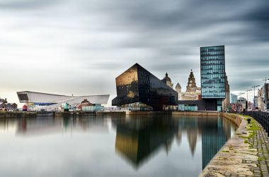 Liverpool, İngiltere - 31 Ekim 2017: Görünümü arasında Albert Dock, L