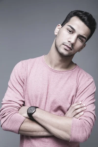 Young Handsome Man Pink Sweater Gray Background Studio Portrait — Stock Photo, Image