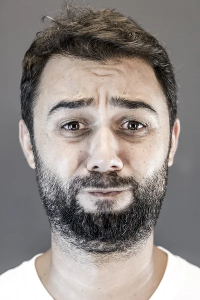 Mladý pohledný muž portrétu, koncepční headshot — Stock fotografie