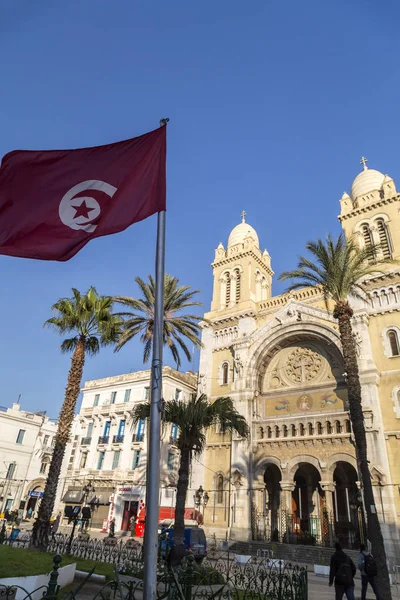 Avenue Habib Bourguiba, Tunis, Tunus St Vincent Paul Katedrali — Stok fotoğraf