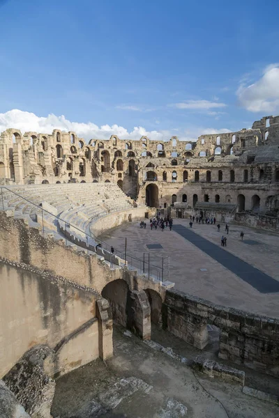 Starověký římský amfiteátr El Jem, Tunisko — Stock fotografie