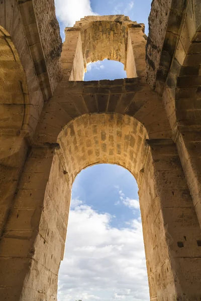 Oude amfitheater van El Jem, Tunesië — Stockfoto