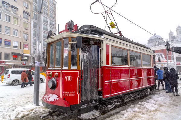 Taksim, Istanbul on a snowy day — Stock Photo, Image