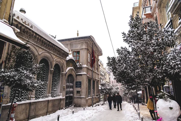 Taksim, Istanbul in una giornata nevosa — Foto Stock