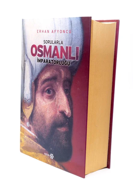 Libro de historia turca, Sorularla Osmanli Imparatorlugu (Imperio otomano por preguntas) escrito por Erhan Afyoncu, publicado por Yeditepe Publishing, 2011 . — Foto de Stock