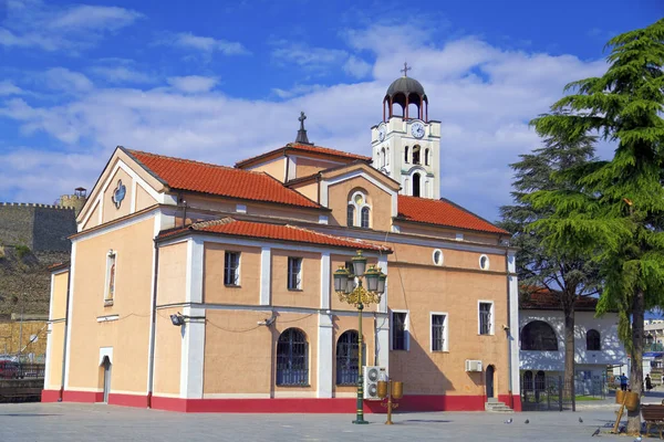 A igreja de São Demétrio na Praça Filipe II, Skopje, Mac — Fotografia de Stock