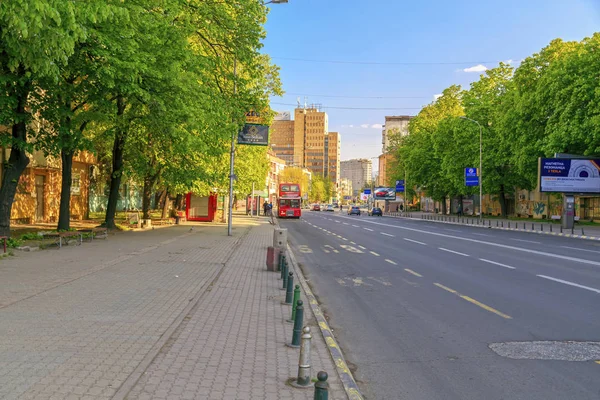 Vista desde el distrito central de Skopje, la capital macedonia — Foto de Stock