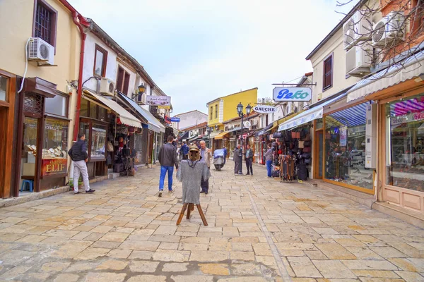 Antiguo bazar turco y barrio de Skopje, la capital macedonia — Foto de Stock