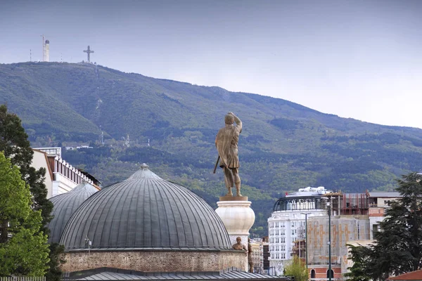 Escultura memorial e fonte de Filipe II, Skopje, Macedônia — Fotografia de Stock