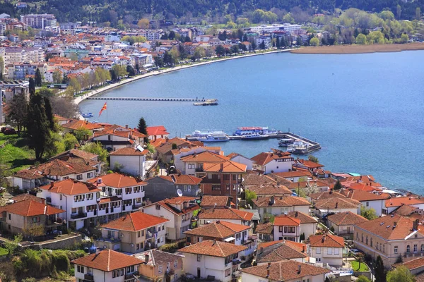 Kust weergave van Ohrid, Macedonië — Stockfoto