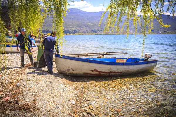 Küstenblick auf Ohrid, Mazedonien — Stockfoto