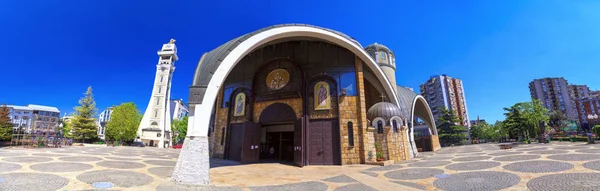 St. Clement Ohri veya Kliment Ohridski kilise Üsküp ' — Stok fotoğraf