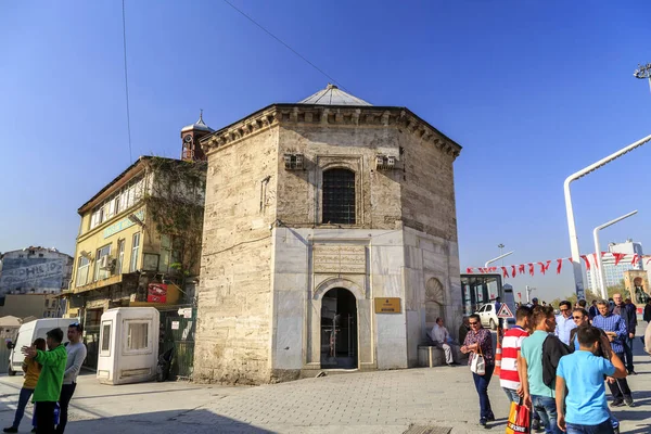 Structure ottomane historique entre la place Taksim et Istiklal — Photo