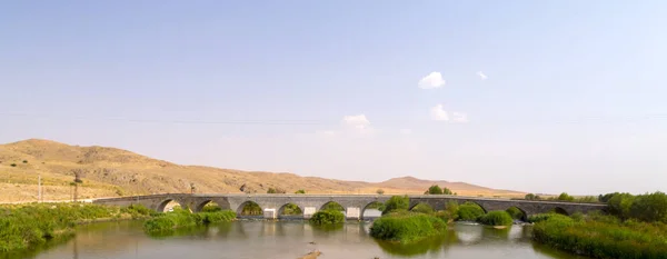 Kesikkopru Bridge (literally Broken Bridge) is a historical bridge built in Seljuk Empire era in Kirsehir, the Central Anatolia, Turkey.