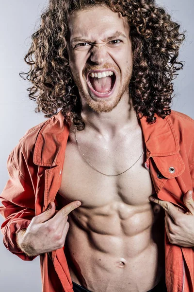 Young and attractive and muscular ginger man portrait — Stock Photo, Image
