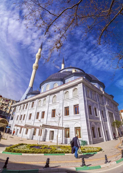 Gemlik Central Mosque — Zdjęcie stockowe