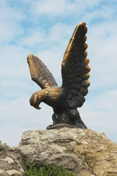 A Águia. Emblema de Pyatigorsk. Marcos do Cáucaso Setentrional — Fotografia de Stock