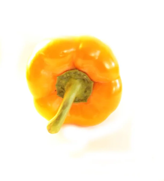 Pimenta doce amarela isolada no fundo branco — Fotografia de Stock