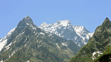 Kafkas Dağları yaz. Dombai dağ manzarası