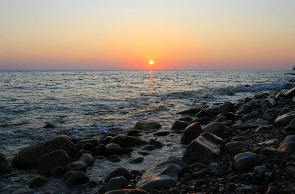 Sunset Over The Sea. Evening. Black sea seaside — Stock Photo, Image