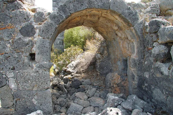 Αψίδα Αρχαίας Αρχιτεκτονικής Στο Νησί Του Αγίου Νικολάου Gemiler Island — Φωτογραφία Αρχείου