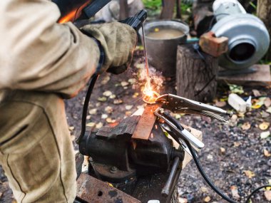 Spot elektrik kaynak tarafından çelik toka Kaynakçı Kaynak