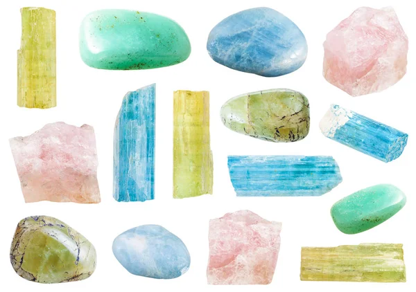 Різні берилові мінеральні кристали та дорогоцінні камені — стокове фото