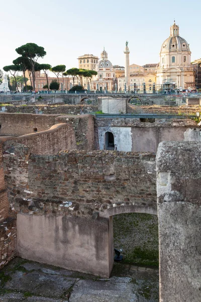 Ruins of Trajan's Forum in Rome city — Stock Photo, Image