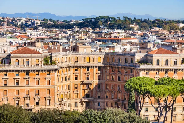 Vue ci-dessus des appartements à Rome — Photo