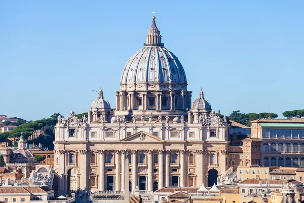 Påvlig basilika av Sankt Peter i Vatikanen — Stockfoto