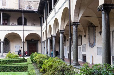 Floransa 'daki Basilica di San Lorenzo' da loggia