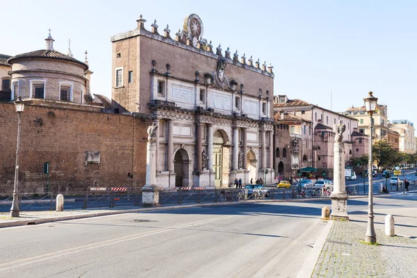 Weergave van Porta del Popolo in Rome stad — Stockfoto