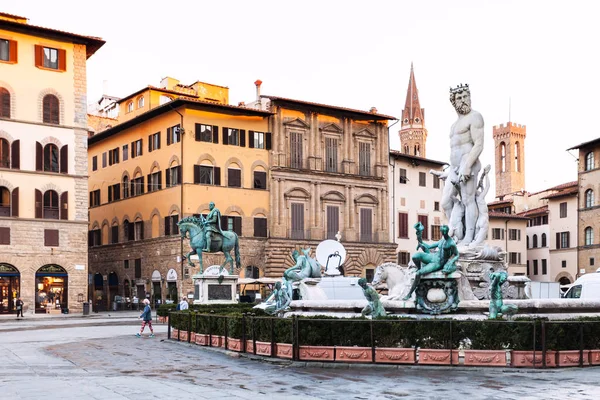 Piazza della Signoria y Fuente en Florencia — Foto de Stock