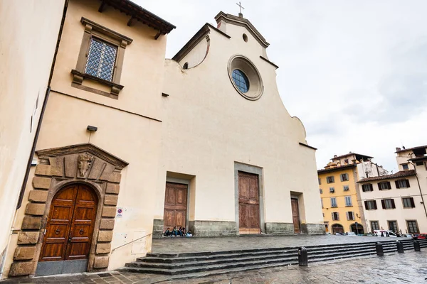Фасад базилики Санто-Спирито во Флоренции — стоковое фото
