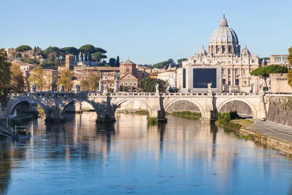 Roma e a cidade do Vaticano — Fotografia de Stock