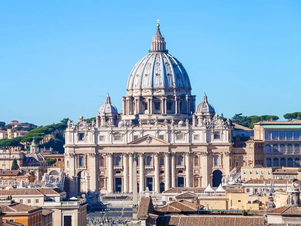Basilica Papale di San Pietro nella città del Vaticano — Foto Stock