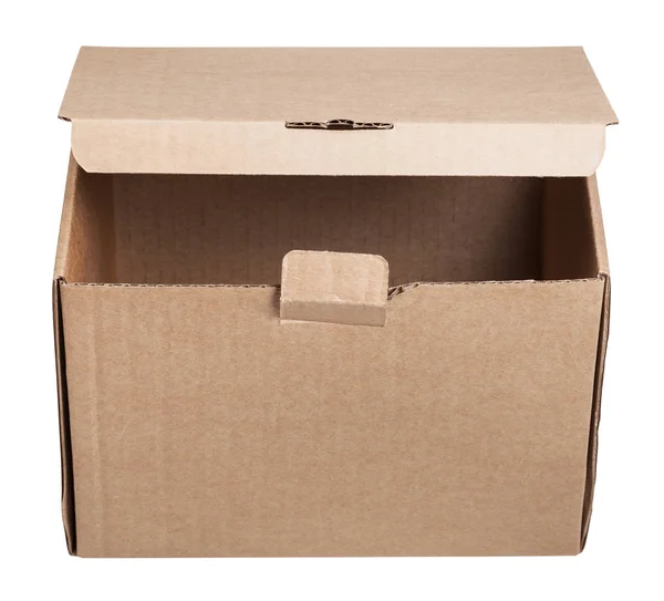Vista frontale di scatola di cartone leggermente aperta isolata — Foto Stock
