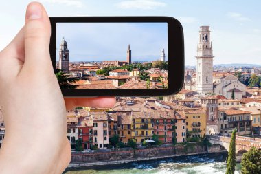 turist fotoğraf Verona şehir manzarası