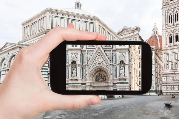 Decoración de fotografías turísticas del Duomo en Florencia — Foto de Stock