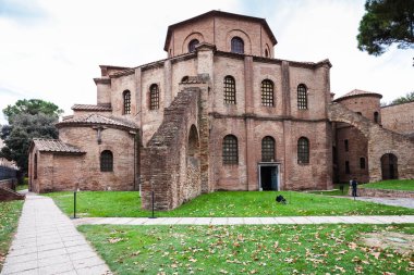 Ravenna Basilica San Vitale bina