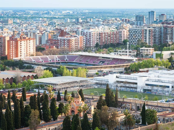 Barcelona Stadtbild mit Camp-Nou-Stadion — Stockfoto