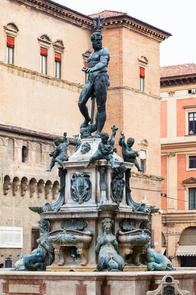 Fontána Neptun ve městě Bologna — Stock fotografie