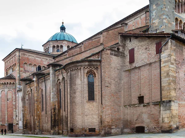 Kathedrale von Parma (Dom) in der Stadt Parma — Stockfoto