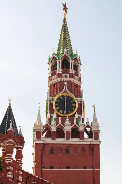 Spasskaya wieża Kremla w Moscow city — Zdjęcie stockowe