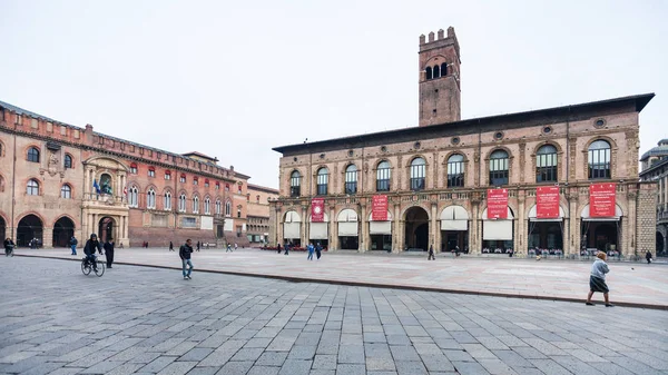 Centrale plein in Bologna stad Piazza Maggiore — Stockfoto