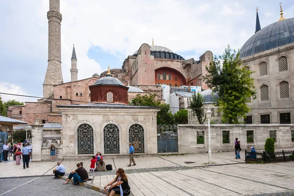 Entré till museerna i basilikan Hagia Sophia — Stockfoto