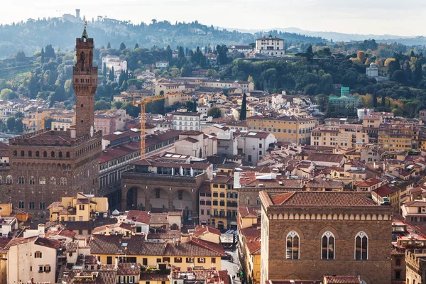 Nad zobrazením města Florencie s Palazzo Vecchio — Stock fotografie