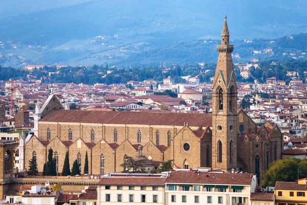 View of Basilica di Santa Croce in autumn evening — Stock Photo, Image