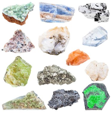 çeşitli ham mineral kristalleri topluluğu